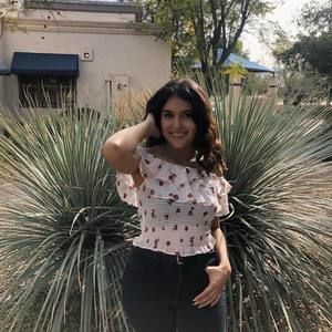 Meet your Posher, Melanie